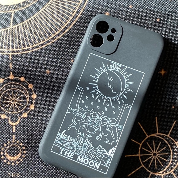Black & White The Moon Tarot  iPhone 11 Phone Case - Picture 6 of 6